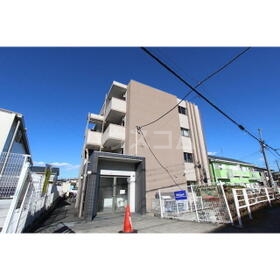 17/24 エントランス