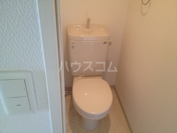 13/30 トイレ