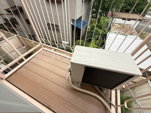 23/30 バルコニー