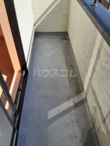 19/28 バルコニー