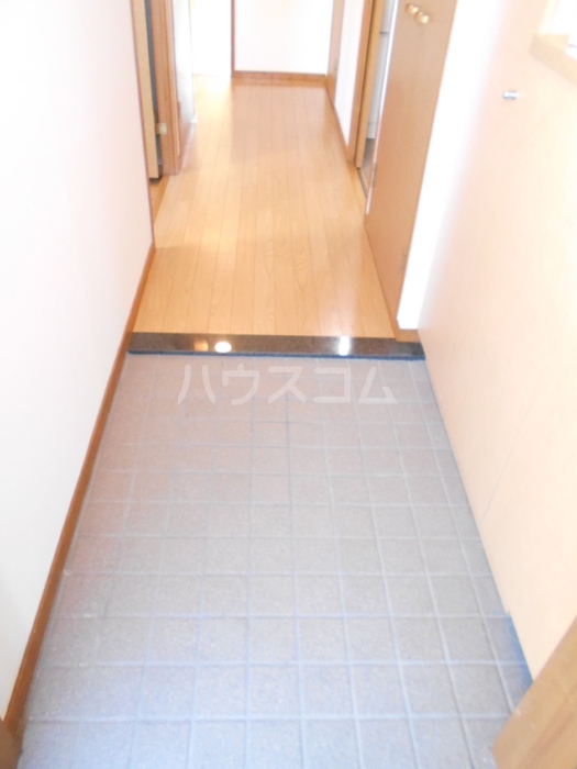 13/30 玄関