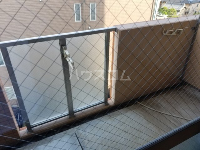 18/30 バルコニー