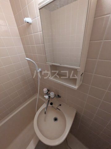 15/30 洗面