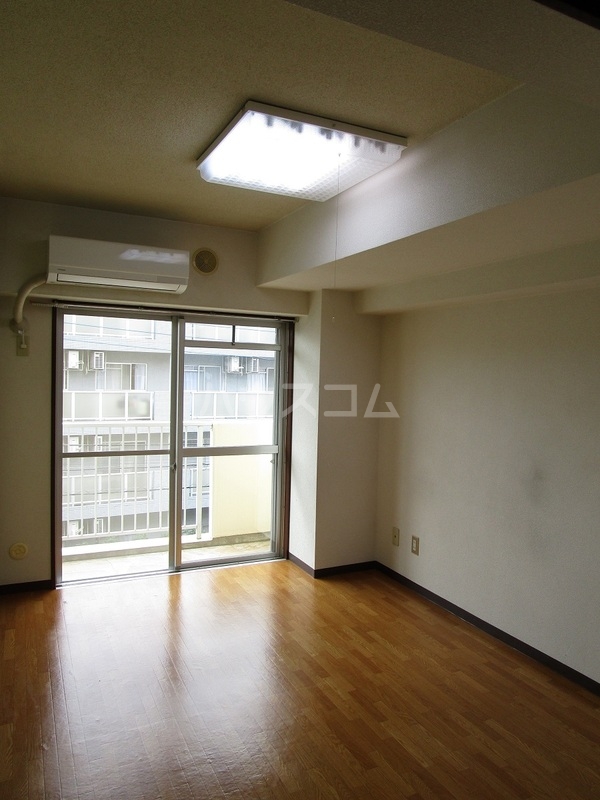 3/7 リビング/ダイニング