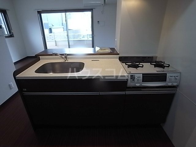 13/30 キッチン