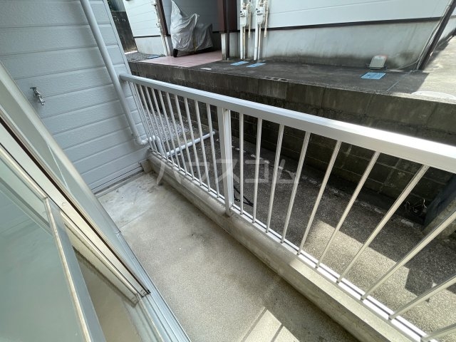 17/28 バルコニー