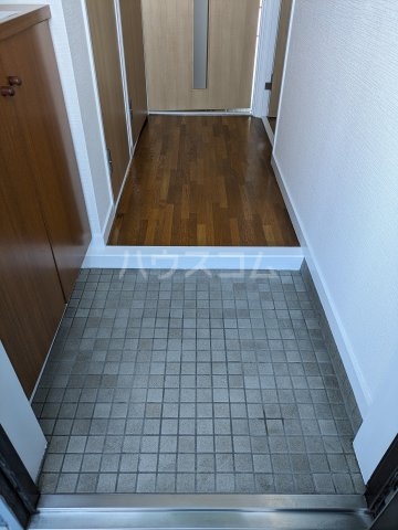 8/24 玄関