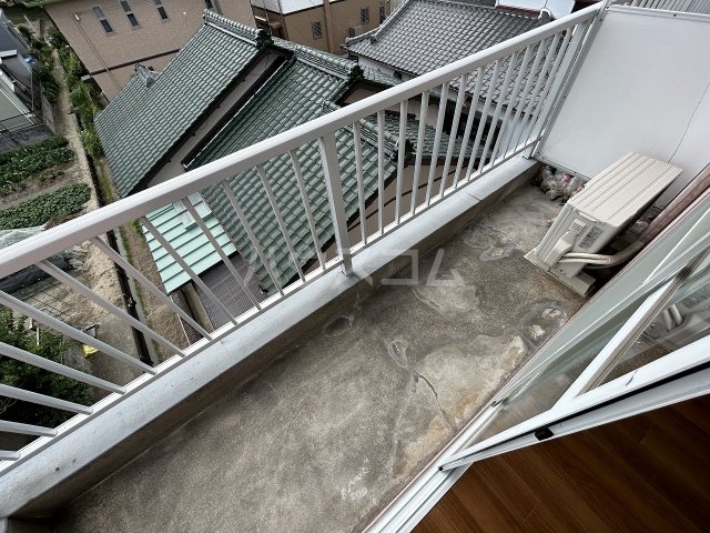 18/30 バルコニー