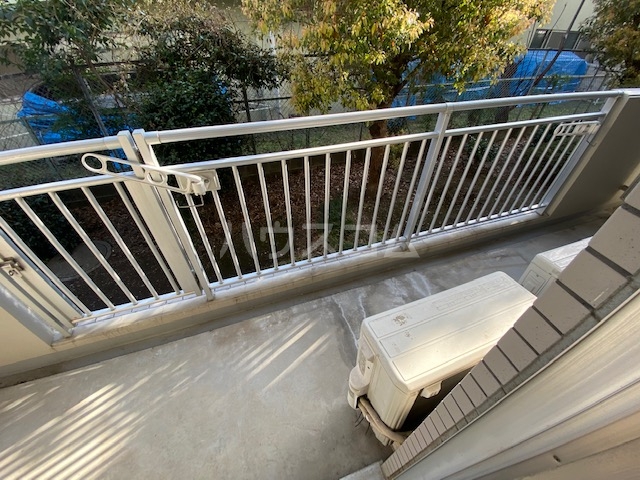 21/30 バルコニー