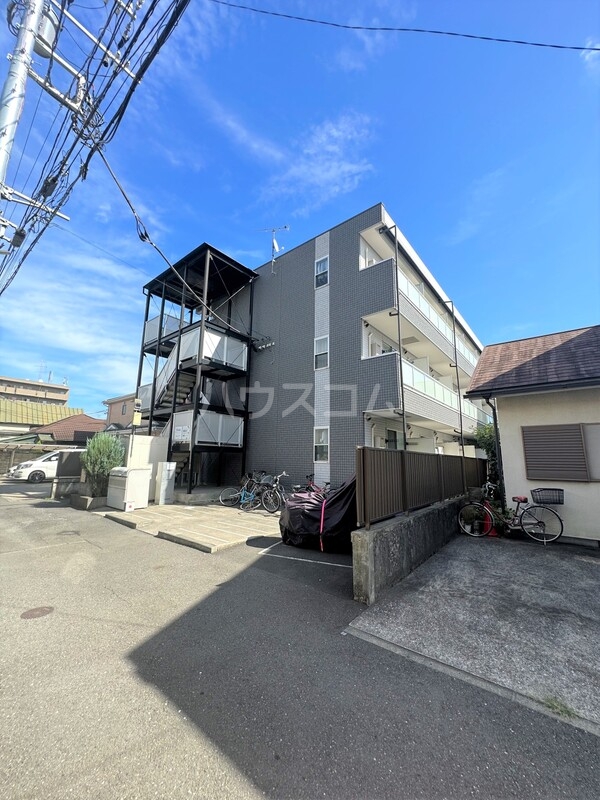 19/24 エントランス