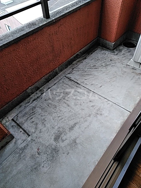 20/30 バルコニー