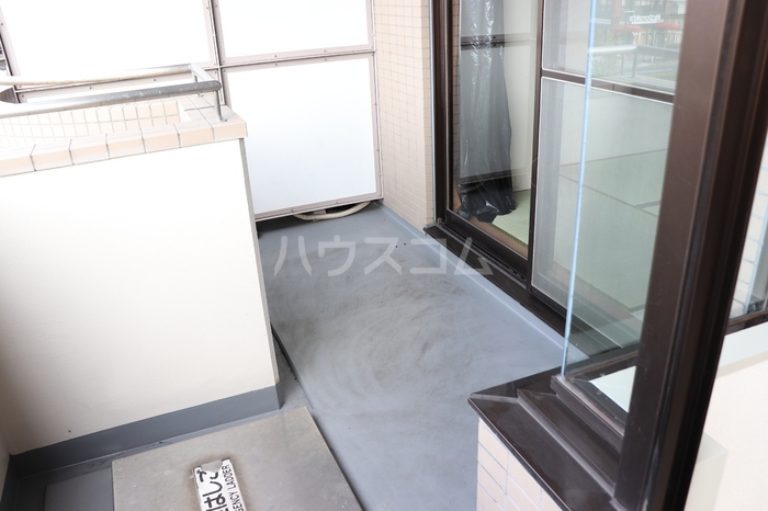 20/30 バルコニー