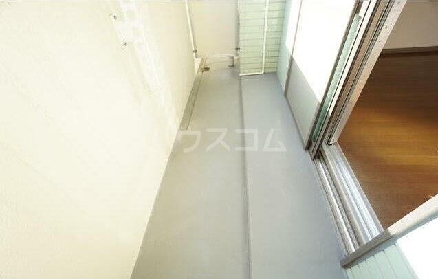 15/19 バルコニー