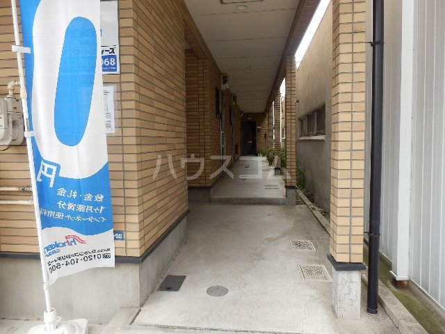 3/10 エントランス