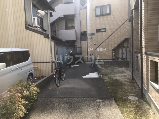 2/8 エントランス