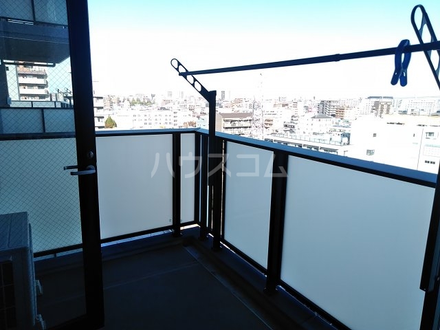 21/30 バルコニー