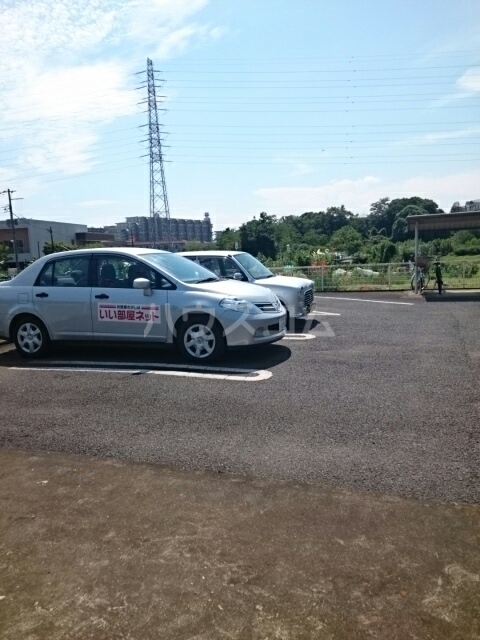 14/20 駐車場
