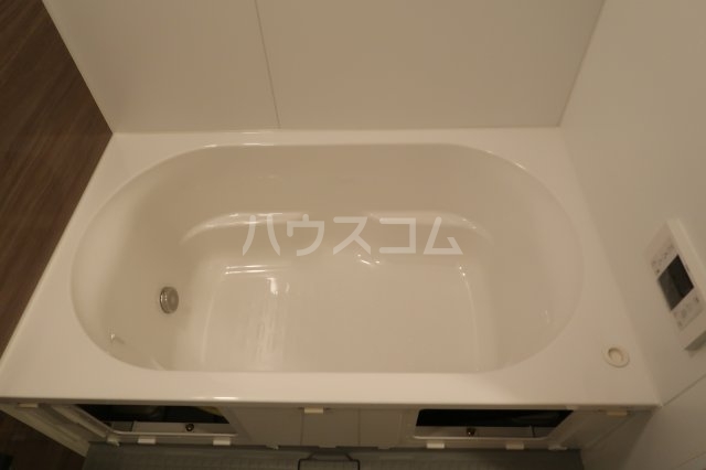 17/30 浴室