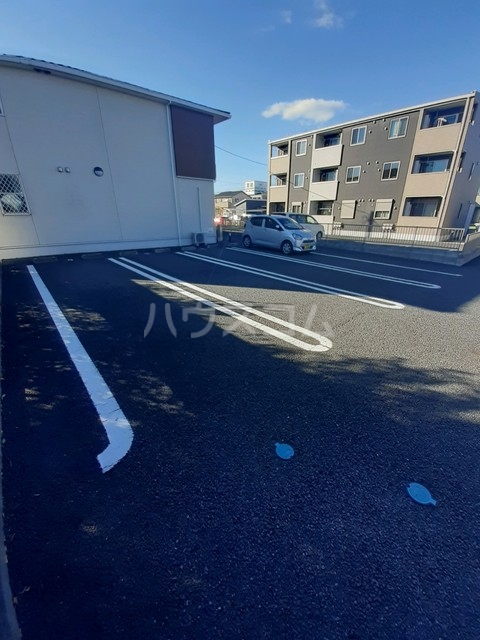 15/27 駐車場