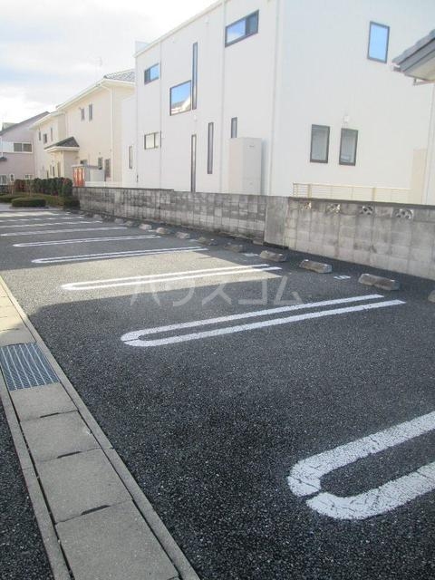 2/14 駐車場