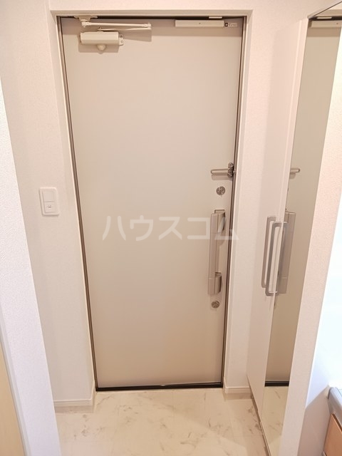 5/20 玄関