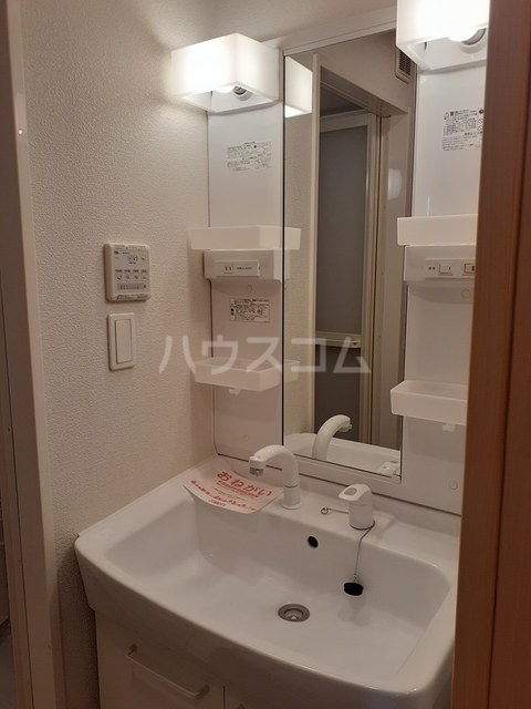16/26 洗面