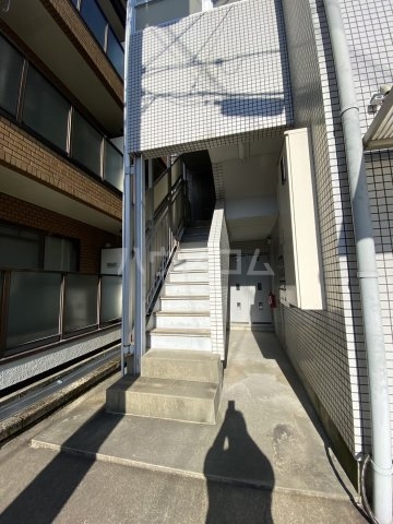 2/10 エントランス