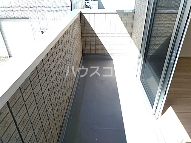 23/30 バルコニー