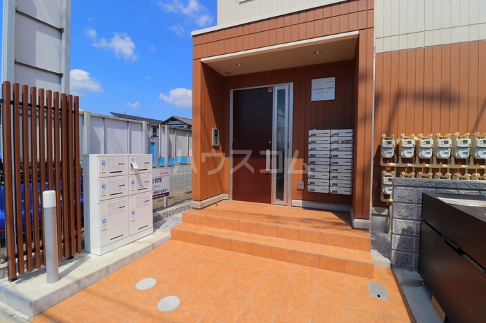 2/6 エントランス