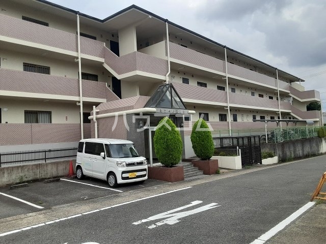 13/15 駐車場