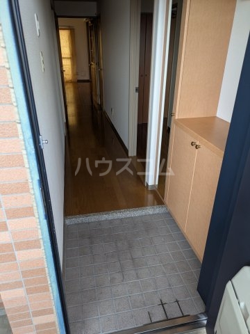 14/29 玄関
