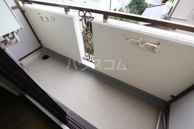 13/22 バルコニー