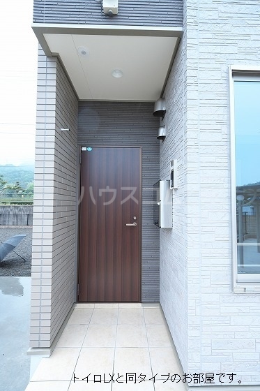 15/18 エントランス