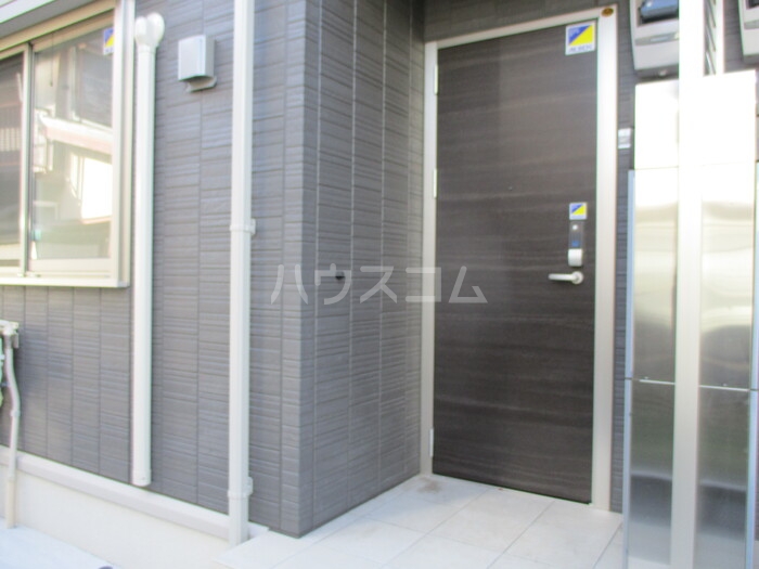 15/18 エントランス