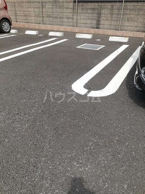 14/20 駐車場