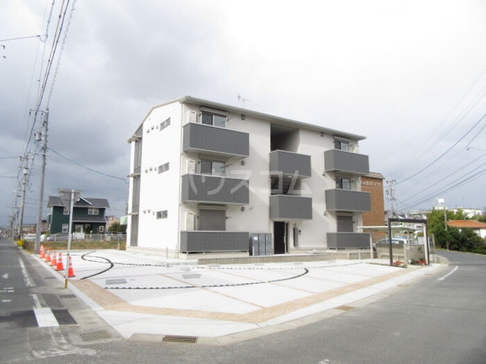 22/30 駐車場