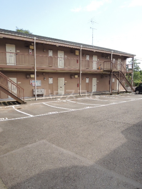 19/25 駐車場