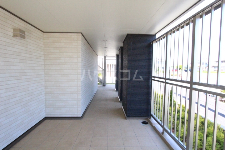 2/7 エントランス