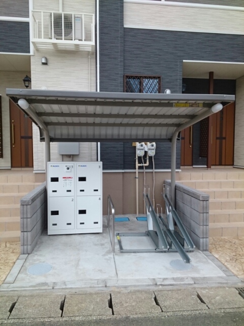 14/21 エントランス