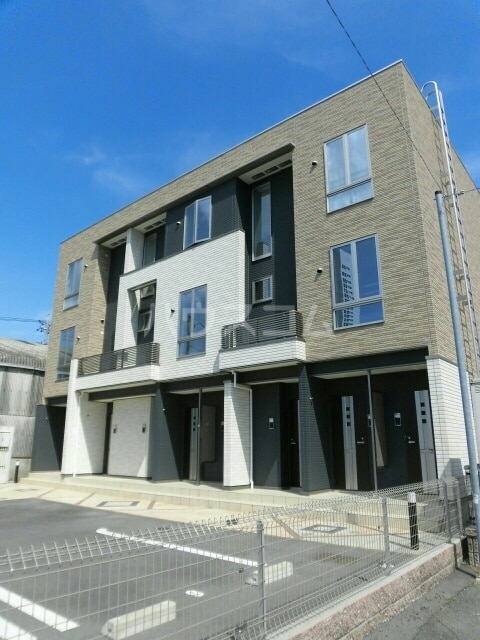 15/24 エントランス