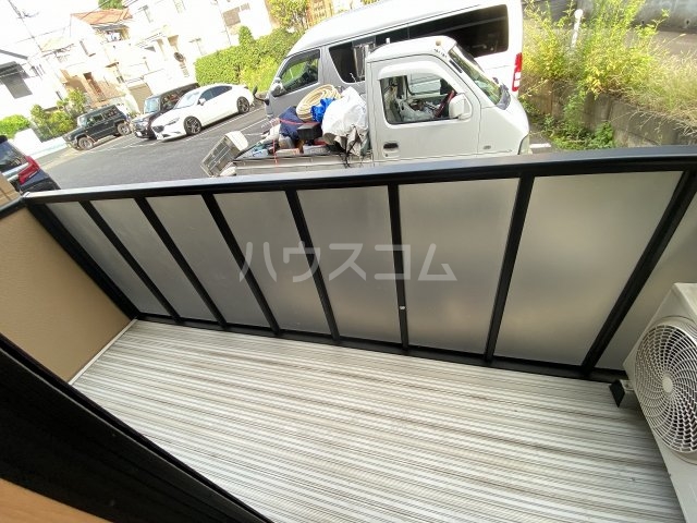 21/30 バルコニー