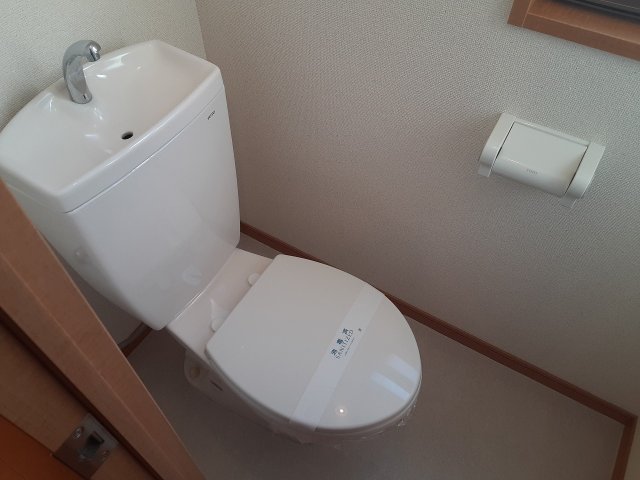 13/30 トイレ