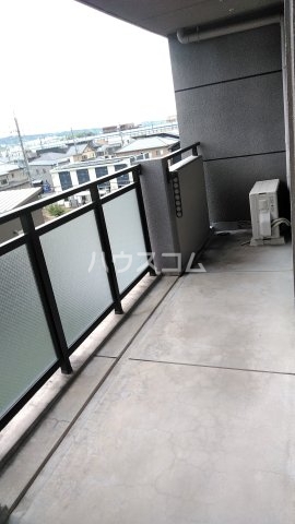 15/30 バルコニー