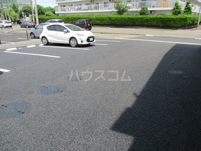 22/30 駐車場