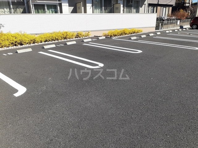 14/20 駐車場