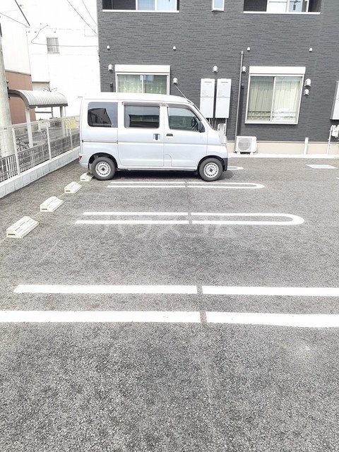 2/8 駐車場