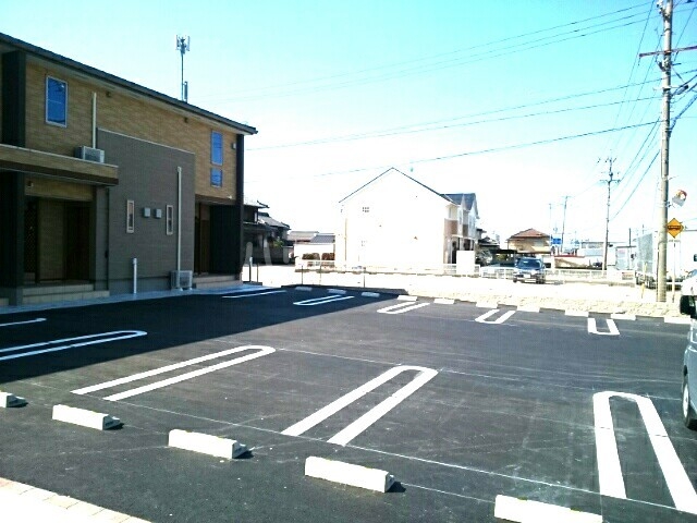 16/22 駐車場