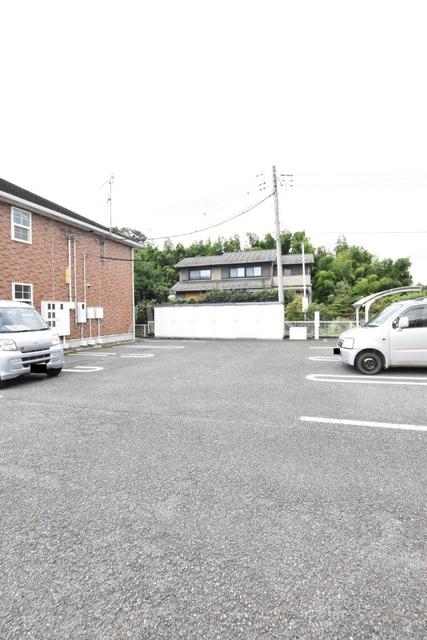 14/20 駐車場