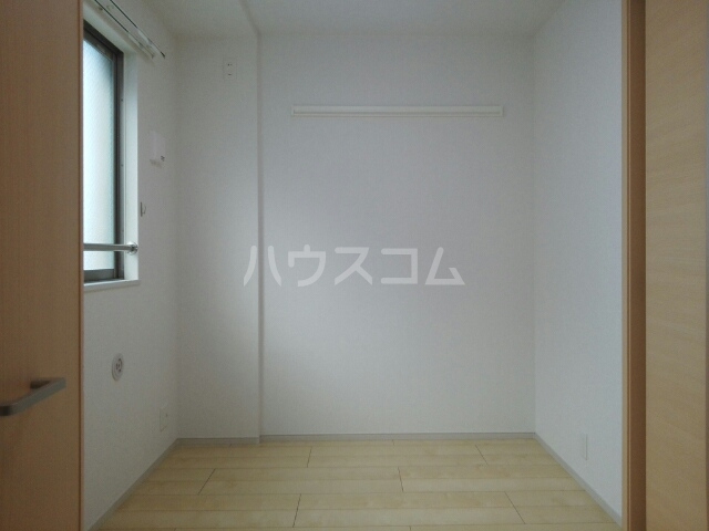 14/28 洗面