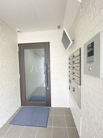 19/29 エントランス